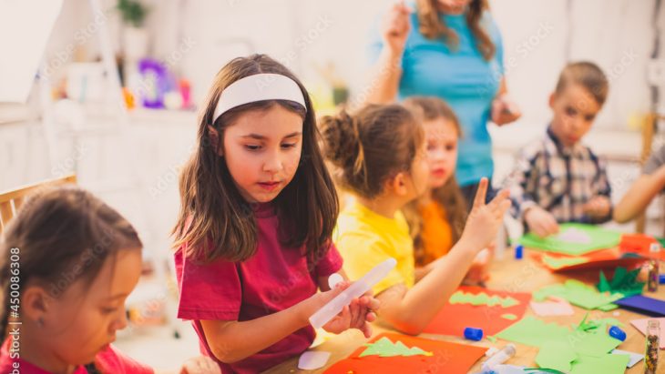 Piccoli creativi crescono: la magia della carta nei centri estivi | Sustainable Paper Packaging & Print | TwoSide