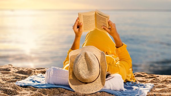 La carta è il vero segreto per rigenerare la mente in vacanza 